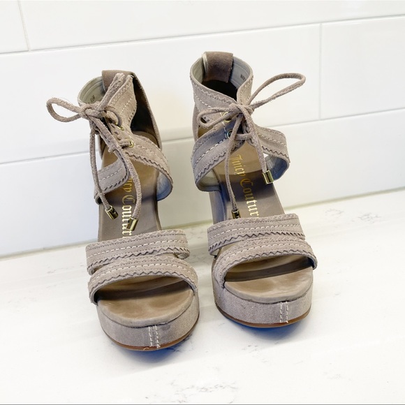 Juicy Couture Dennie Suede Wedges - Picture 5 of 16